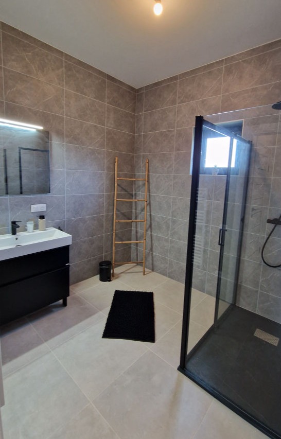 salle de bain - Gites Les Papillons | Romorantin