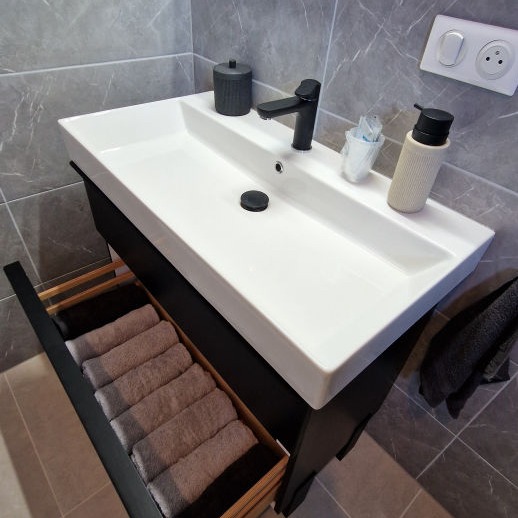 Salle de bain - Gîtes Les Papillons | Romorantin