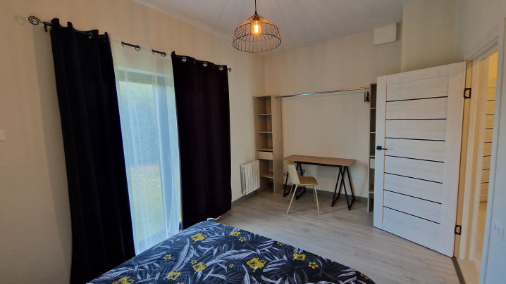 Chambre bureau  - Maison les Bois - Les Gîtes Les Papillons - Romorantin